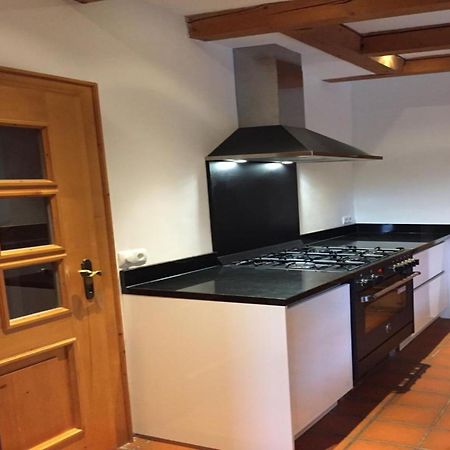 Quaint Mansion Near Ski Bus In גולדג מראה חיצוני תמונה