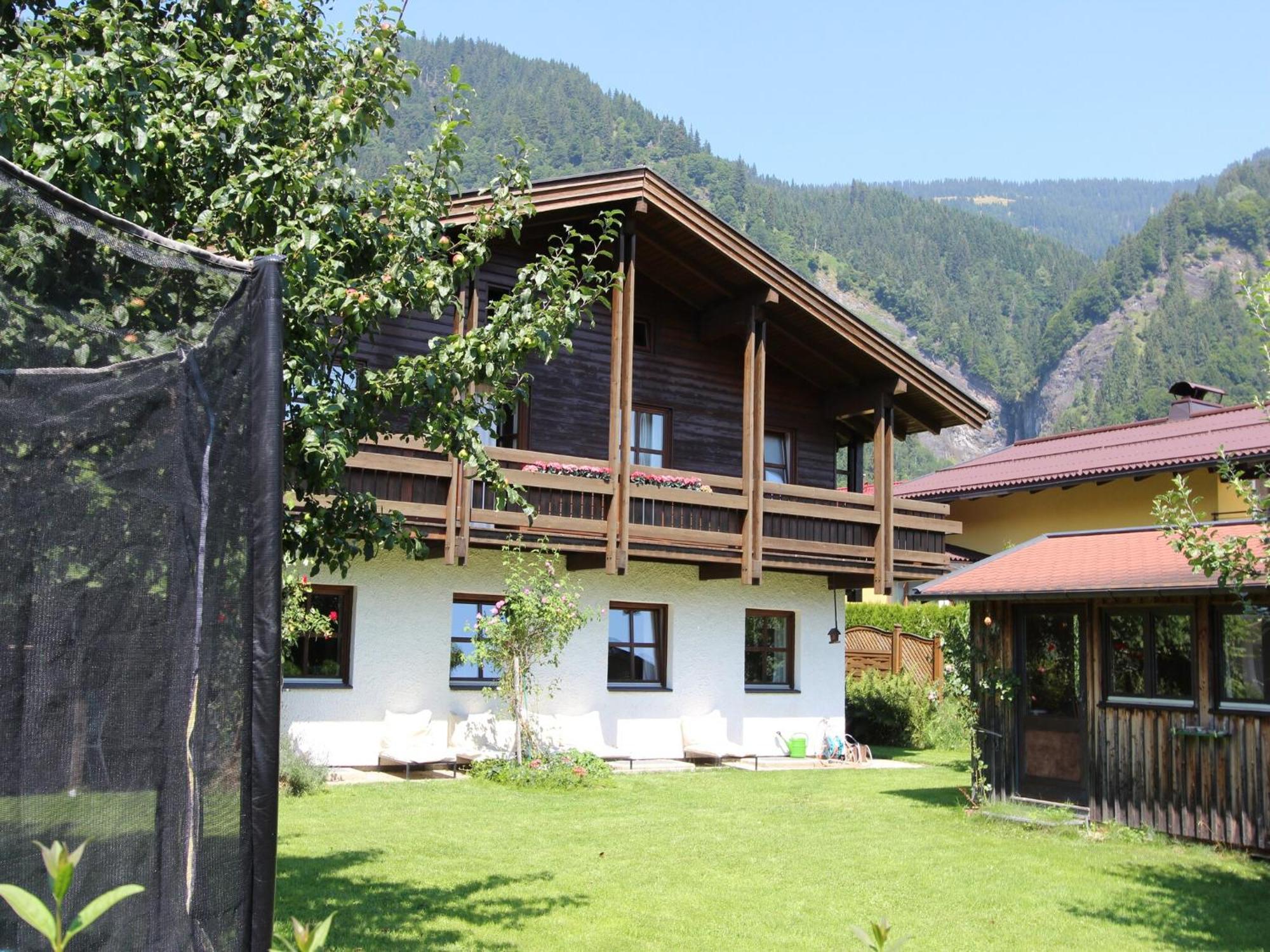 Quaint Mansion Near Ski Bus In גולדג מראה חיצוני תמונה